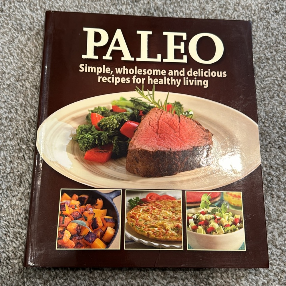 Cookbooks - Picture 2 of 4